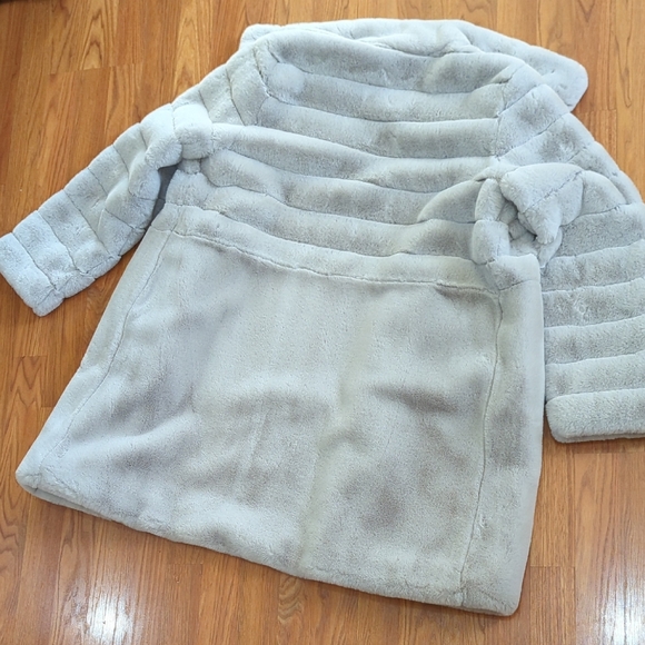 Jones New York Faux Fur Car Coat XL - Picture 4 of 6